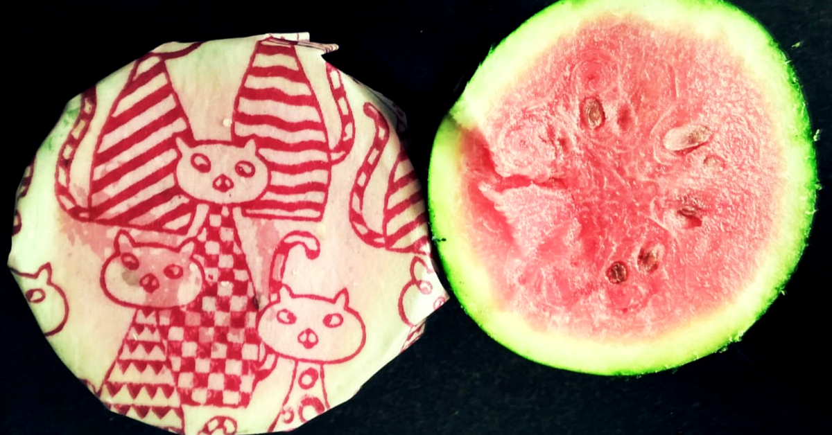 This reusable cling wrap keeps your fruits and veggies fresh, and it is plastic-free!
