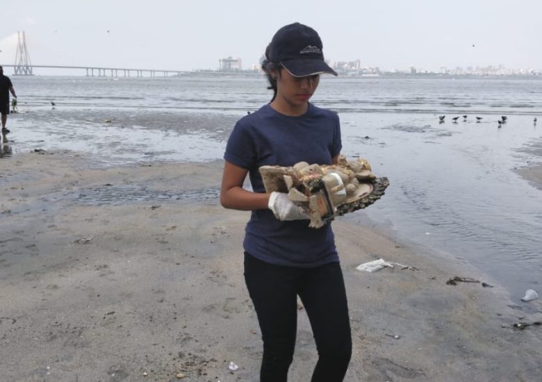 As Ganesh Chaturthi gets over, these Mumbai volunteers are cleaning up beaches by collecting broken Ganesh idols